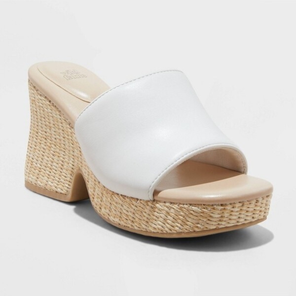 NWT Women's Charlene Raffia Wedge Heels - Wild Fable Cream